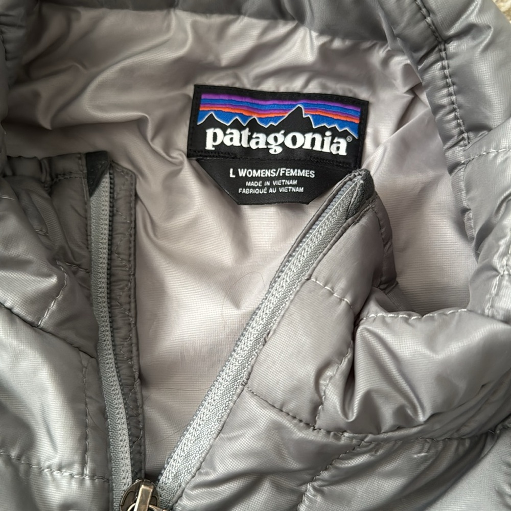 Patagonia NanoPuff Puffer Vest Large - Picture 4 of 8